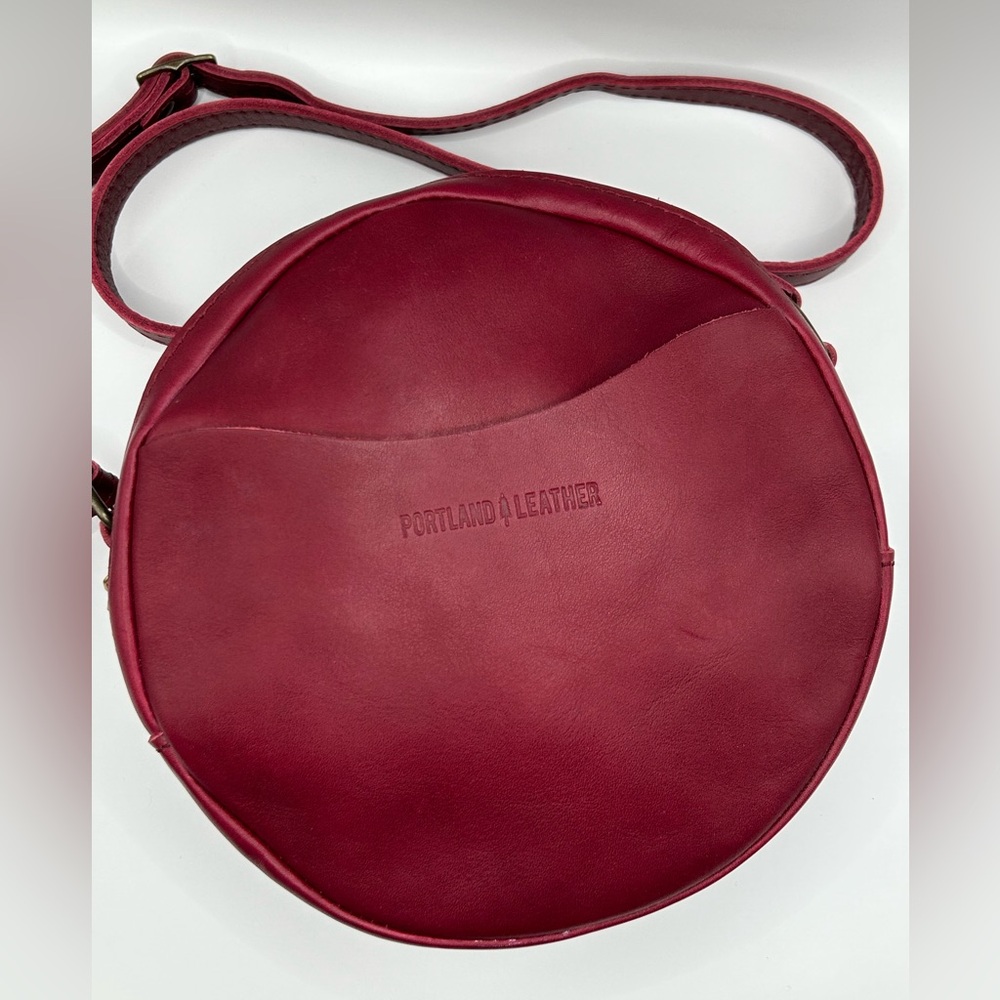 Portland Leather Goods Circle Crossbody Boysenberry